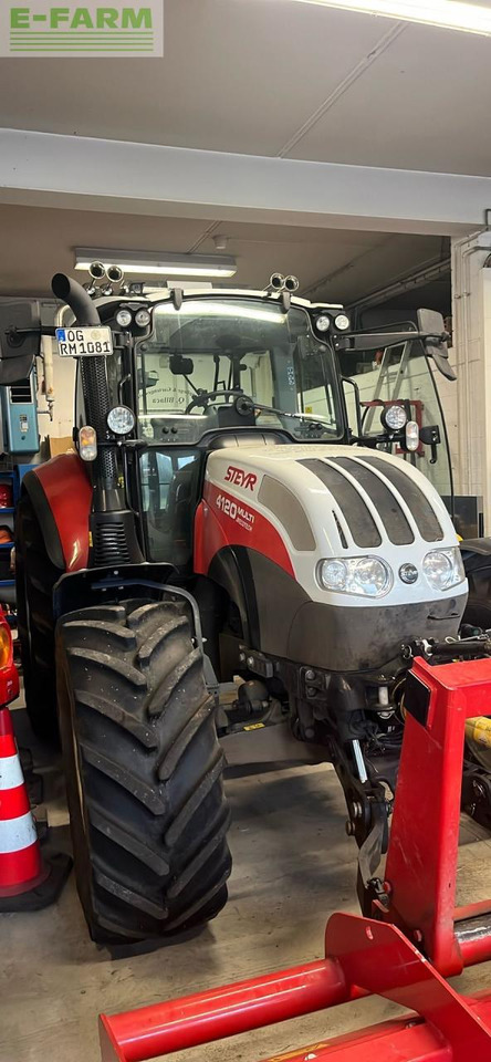 Steyr 4120 - Traktor: obrázok 3 Steyr 4120 - Traktor: obrázok 3
