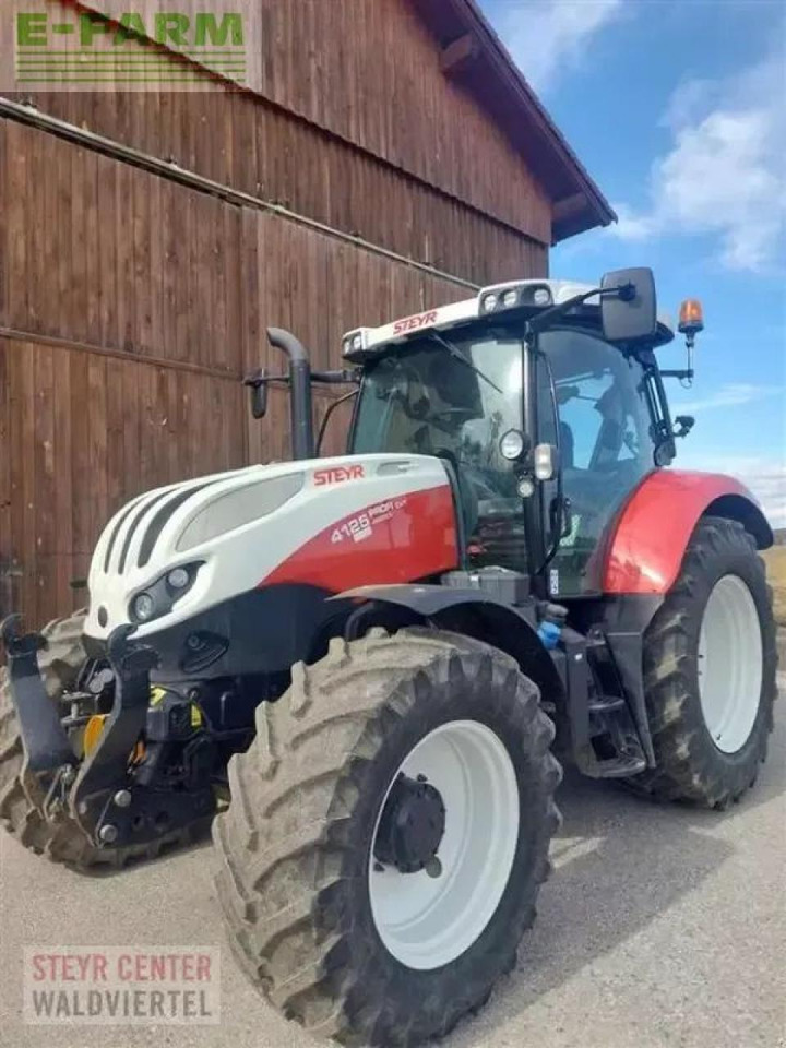 Steyr 4125 profi cvt CVT - Traktor: obrázok 4 Steyr 4125 profi cvt CVT - Traktor: obrázok 4