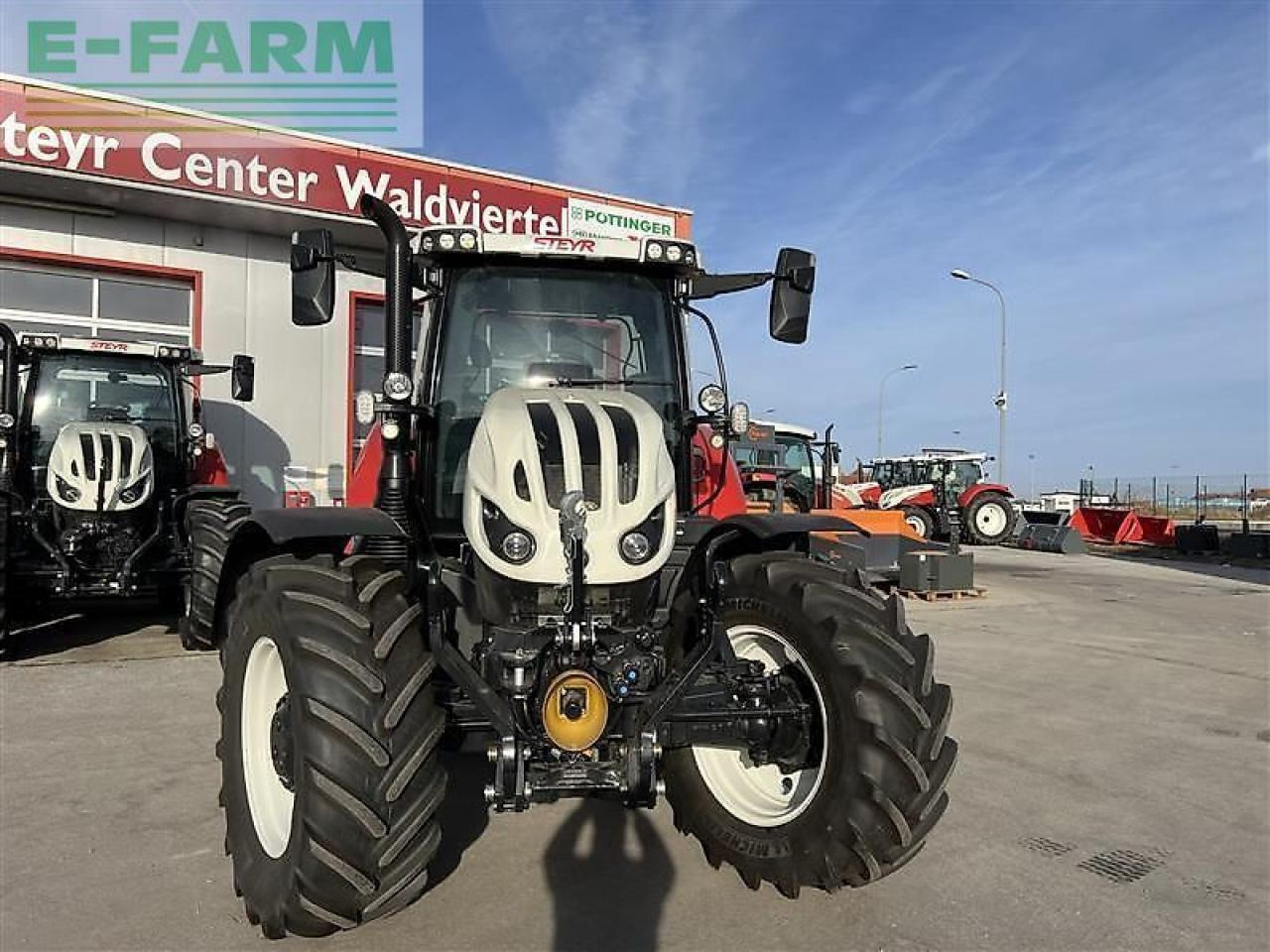 Steyr 4145 profi cvt CVT - Traktor: obrázok 4 Steyr 4145 profi cvt CVT - Traktor: obrázok 4