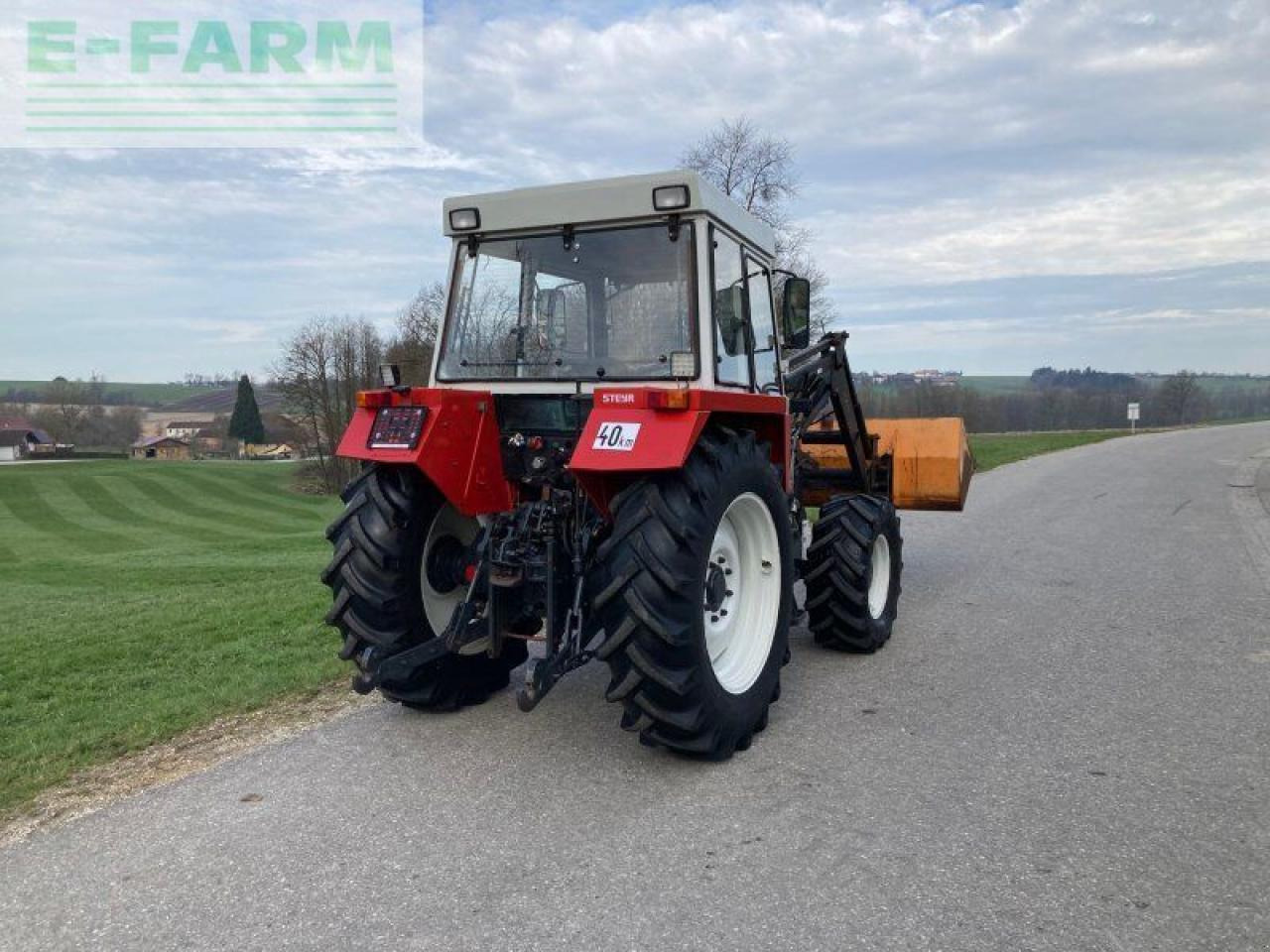 Steyr 8090 - Traktor: obrázok 4 Steyr 8090 - Traktor: obrázok 4