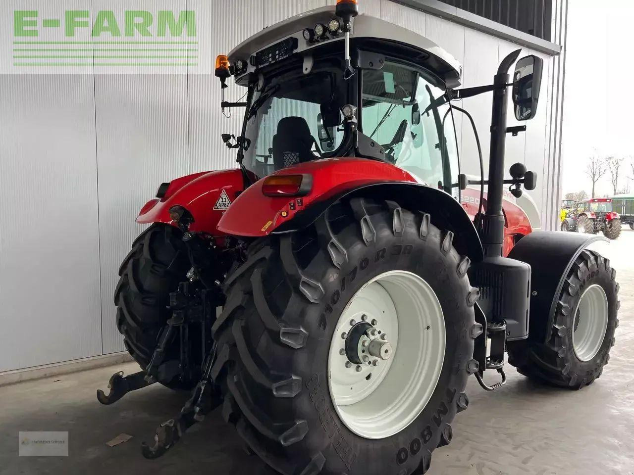 Steyr cvt 6220 - Traktor: obrázok 5 Steyr cvt 6220 - Traktor: obrázok 5