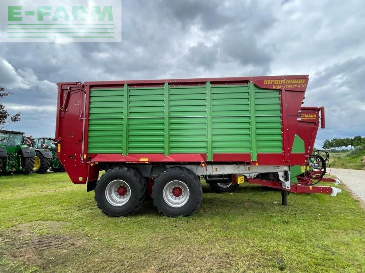 Strautmann giga-trailer 400 - Poľnohospodársky sklápěcí príves: obrázok 3 Strautmann giga-trailer 400 - Poľnohospodársky sklápěcí príves: obrázok 3