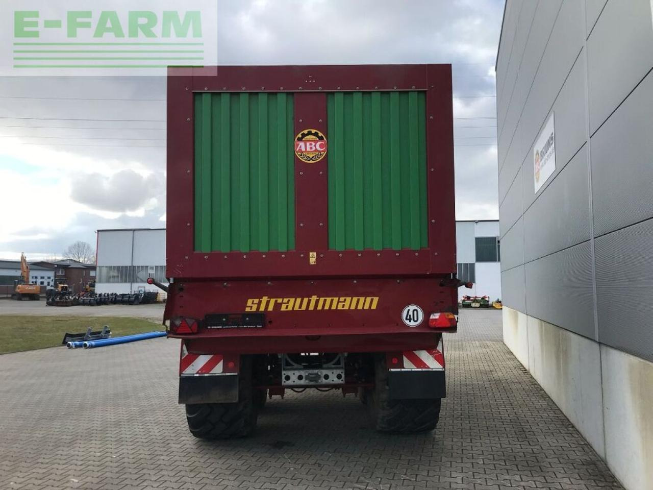 Strautmann giga-trailer 4002 - Poľnohospodársky príves: obrázok 5 Strautmann giga-trailer 4002 - Poľnohospodársky príves: obrázok 5
