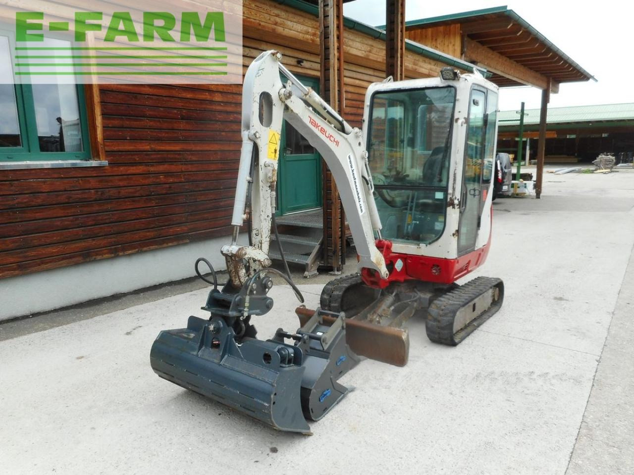 Takeuchi tb 216 ( 1.865kg ) schnellwechsler neu! löffel - Mini rýpadlo: obrázok 2 Takeuchi tb 216 ( 1.865kg ) schnellwechsler neu! löffel - Mini rýpadlo: obrázok 2