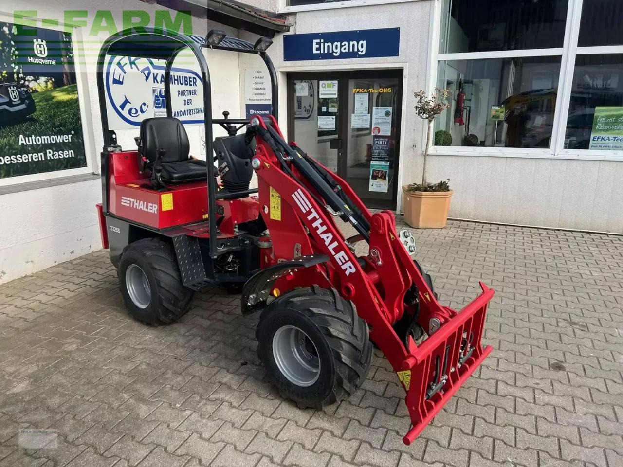 Thaler 2326s - Kolesový nakladač: obrázok 3 Thaler 2326s - Kolesový nakladač: obrázok 3