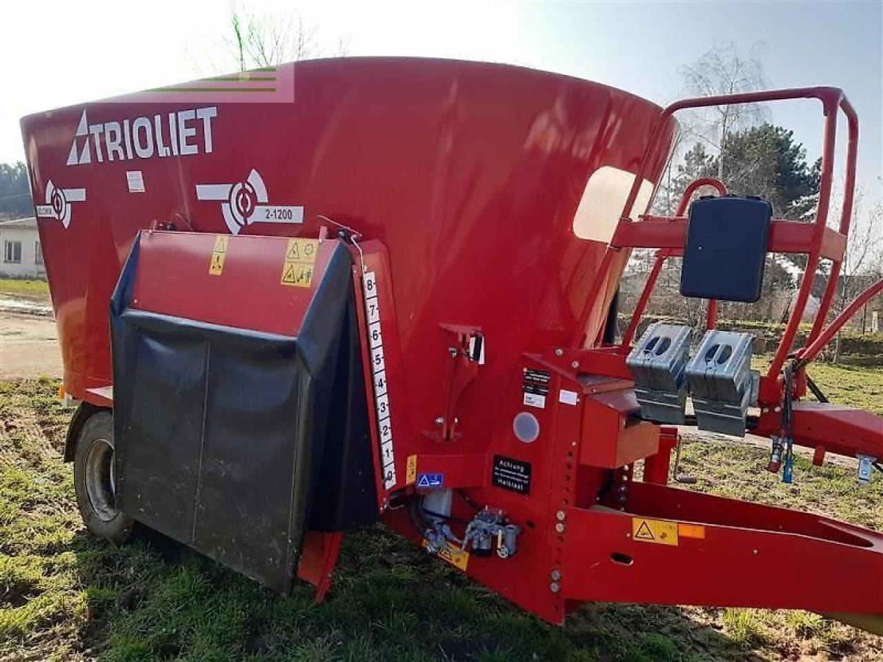 Stroj a zariadenia na chov hospodárskych zvierat Trioliet futtermischw. solomix 2 1200zk: obrázok 6 Stroj a zariadenia na chov hospodárskych zvierat Trioliet futtermischw. solomix 2 1200zk: obrázok 6