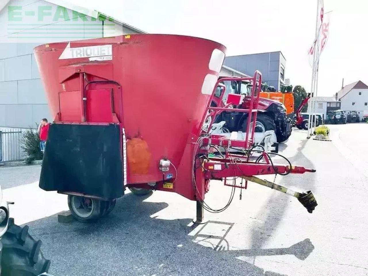Trioliet solomix 1000 futtermischwagen - Stroj a zariadenia na chov hospodárskych zvierat: obrázok 3 Trioliet solomix 1000 futtermischwagen - Stroj a zariadenia na chov hospodárskych zvierat: obrázok 3