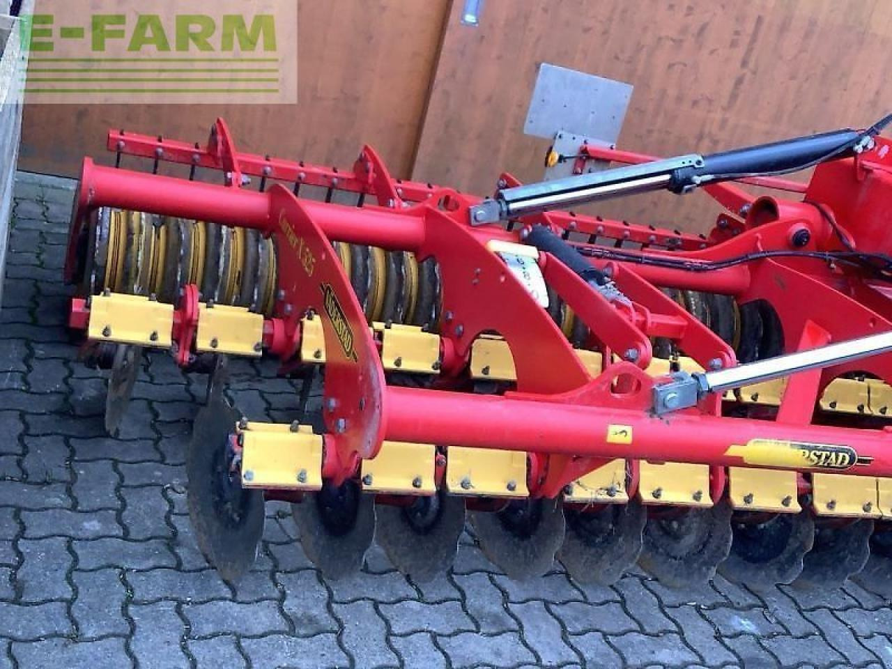Väderstad carrier x 525 - Diskový pluh: obrázok 4 Väderstad carrier x 525 - Diskový pluh: obrázok 4