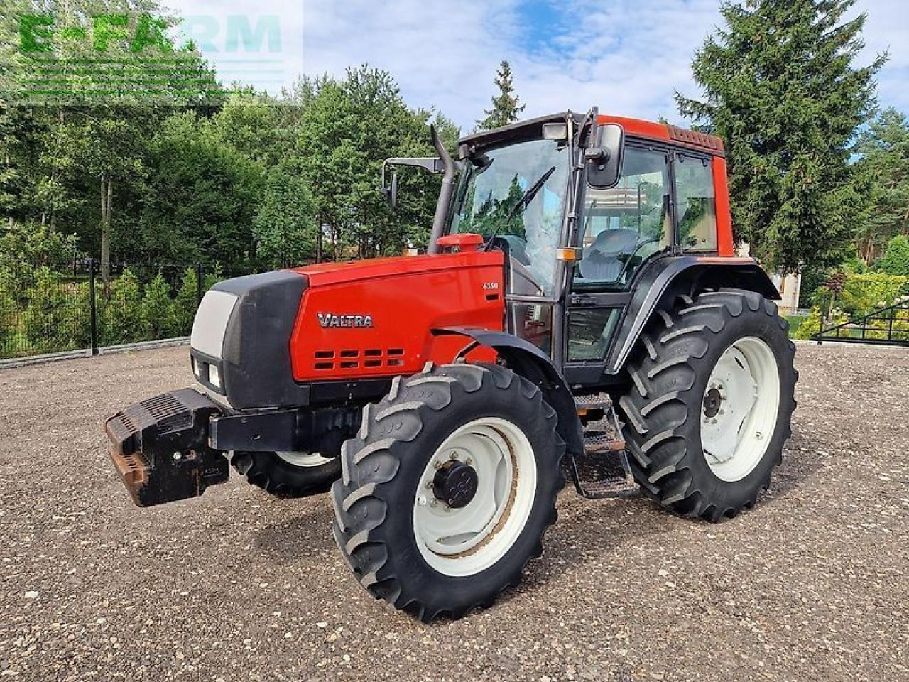 Valtra 6350 - Traktor: obrázok 1 Valtra 6350 - Traktor: obrázok 1