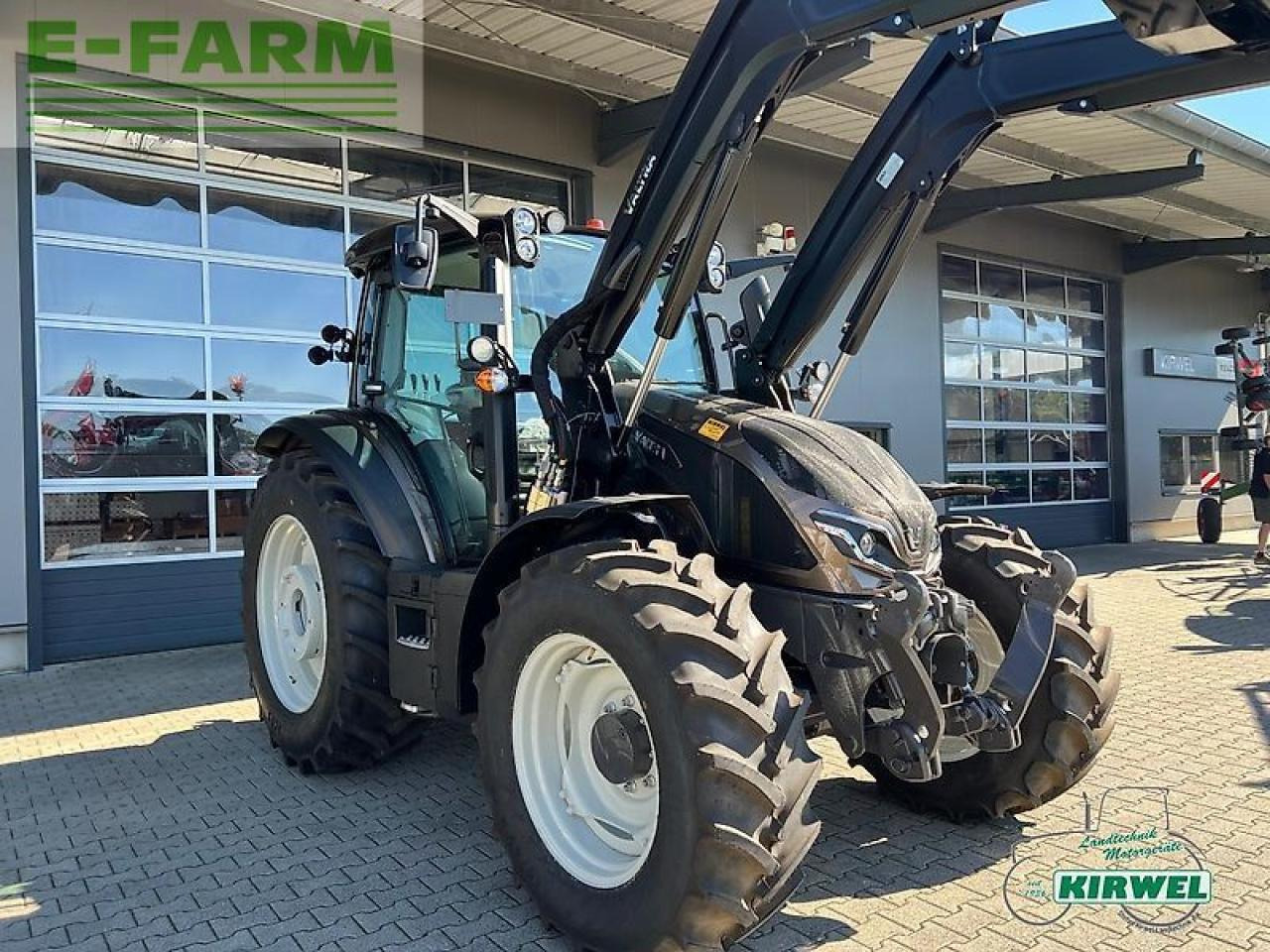 Valtra g 125 active Active - Traktor: obrázok 2 Valtra g 125 active Active - Traktor: obrázok 2