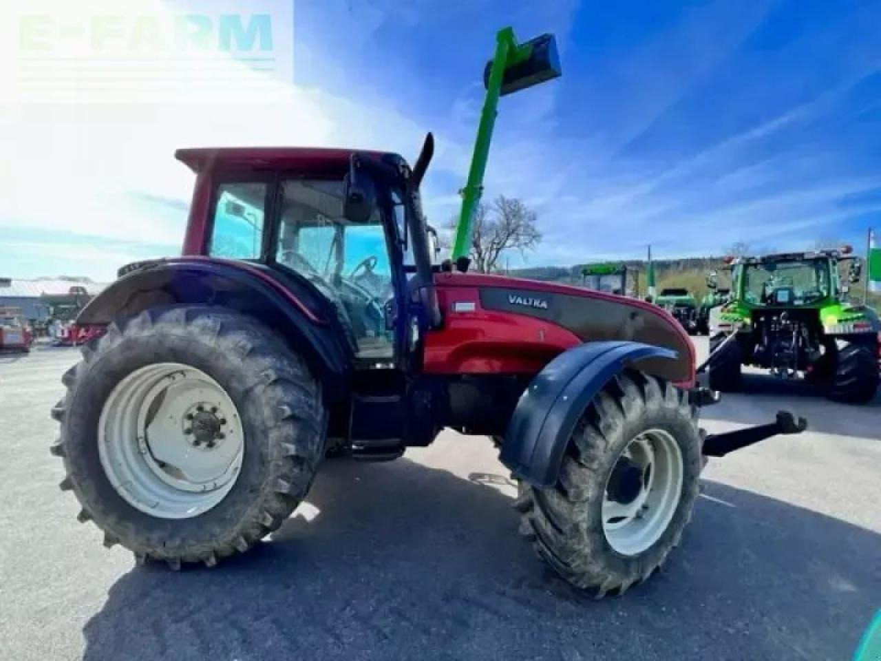 Valtra marque valtra - Traktor: obrázok 5 Valtra marque valtra - Traktor: obrázok 5