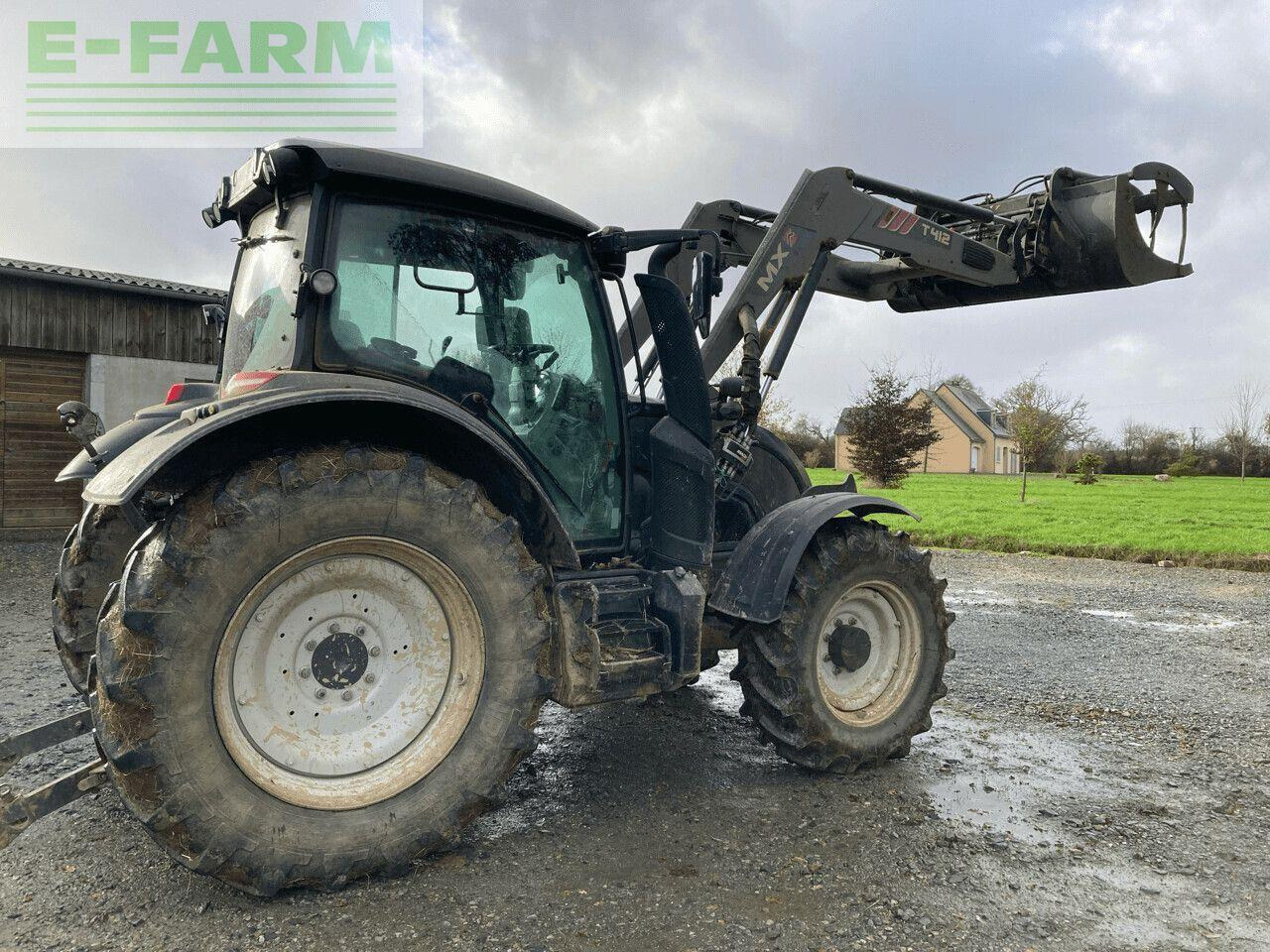 Valtra n 134 - Traktor: obrázok 3 Valtra n 134 - Traktor: obrázok 3