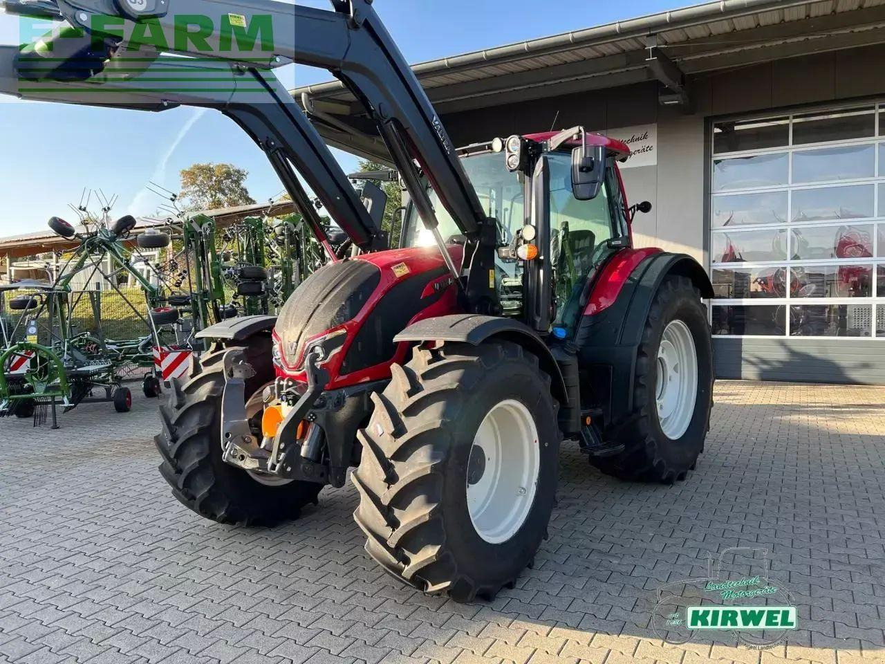 Valtra n 155 active Active - Traktor: obrázok 2 Valtra n 155 active Active - Traktor: obrázok 2
