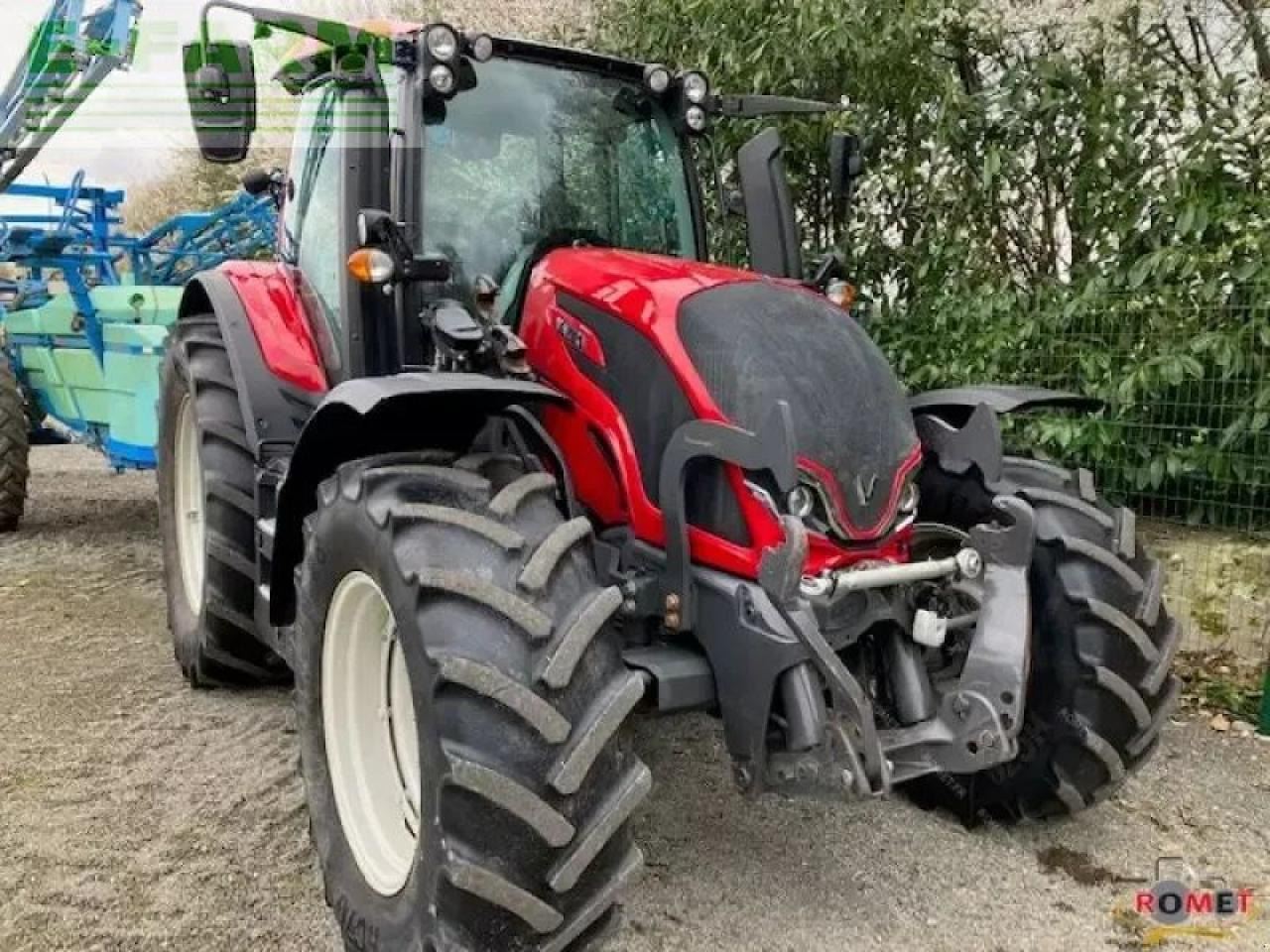 Valtra n135 - Traktor: obrázok 1 Valtra n135 - Traktor: obrázok 1