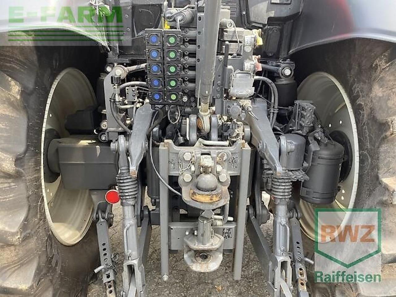 Valtra n135 d schlepper - Traktor: obrázok 4 Valtra n135 d schlepper - Traktor: obrázok 4