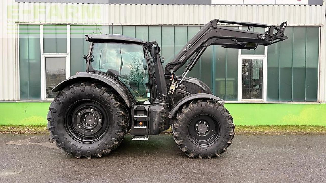 Valtra n155ed - Traktor: obrázok 2 Valtra n155ed - Traktor: obrázok 2