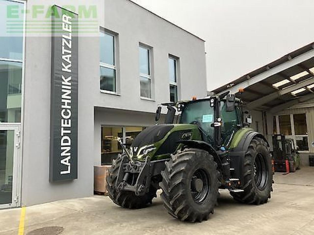 Valtra q305 - Traktor: obrázok 1 Valtra q305 - Traktor: obrázok 1