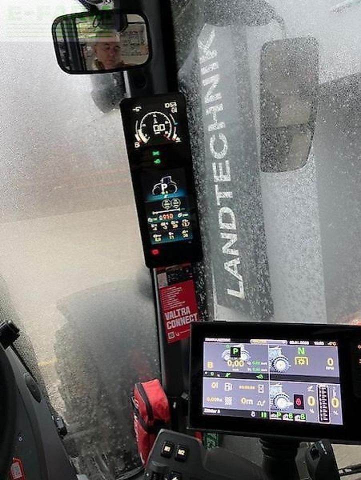 Valtra q305 - Traktor: obrázok 5 Valtra q305 - Traktor: obrázok 5