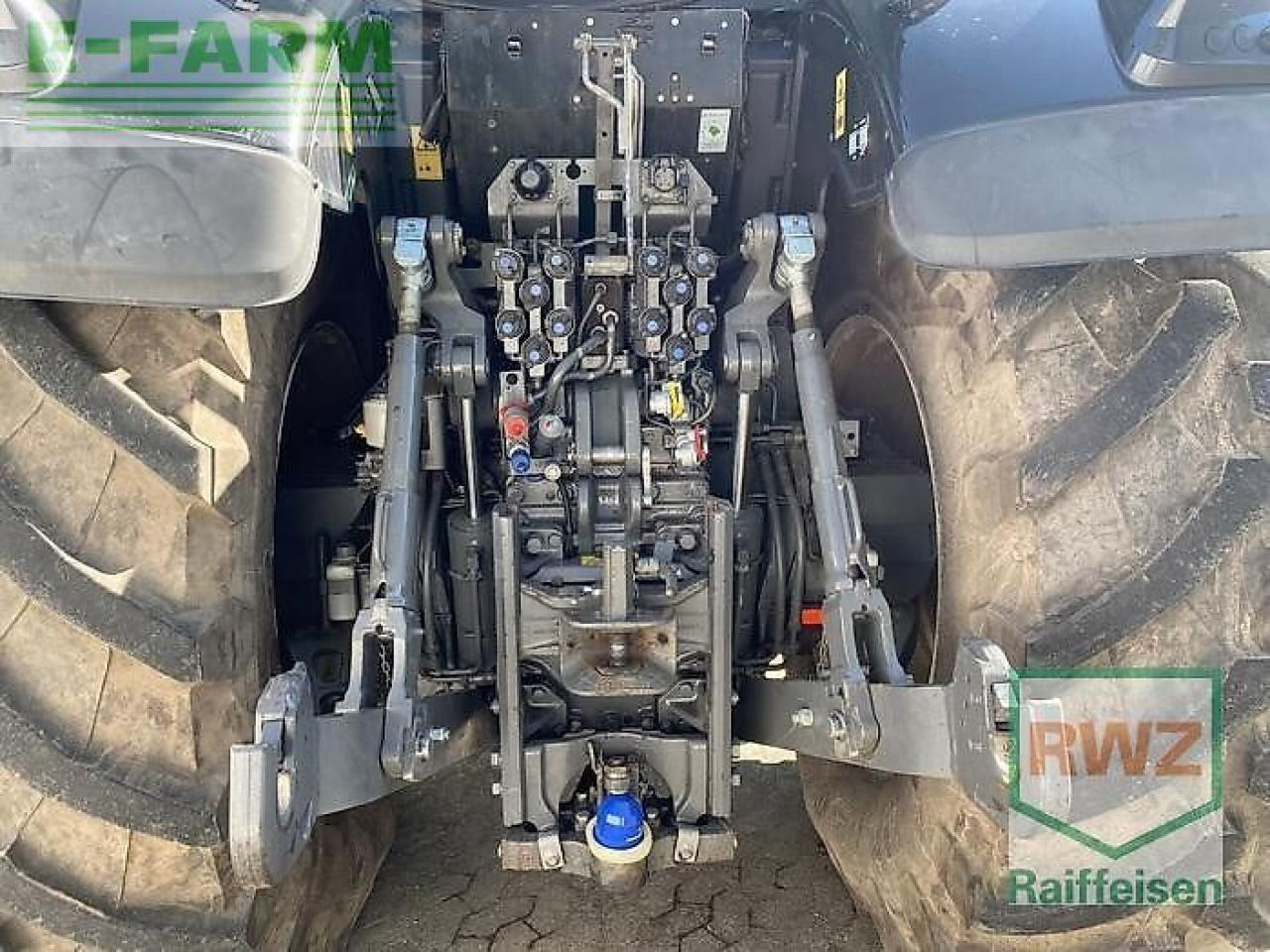 Valtra s394 - Traktor: obrázok 4 Valtra s394 - Traktor: obrázok 4
