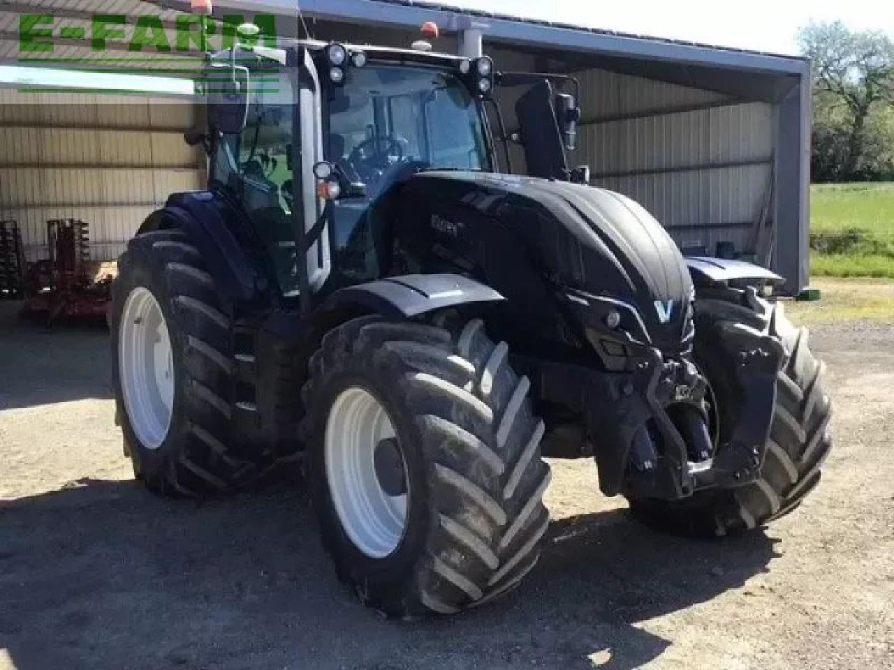 Valtra t 194 - Traktor: obrázok 3 Valtra t 194 - Traktor: obrázok 3
