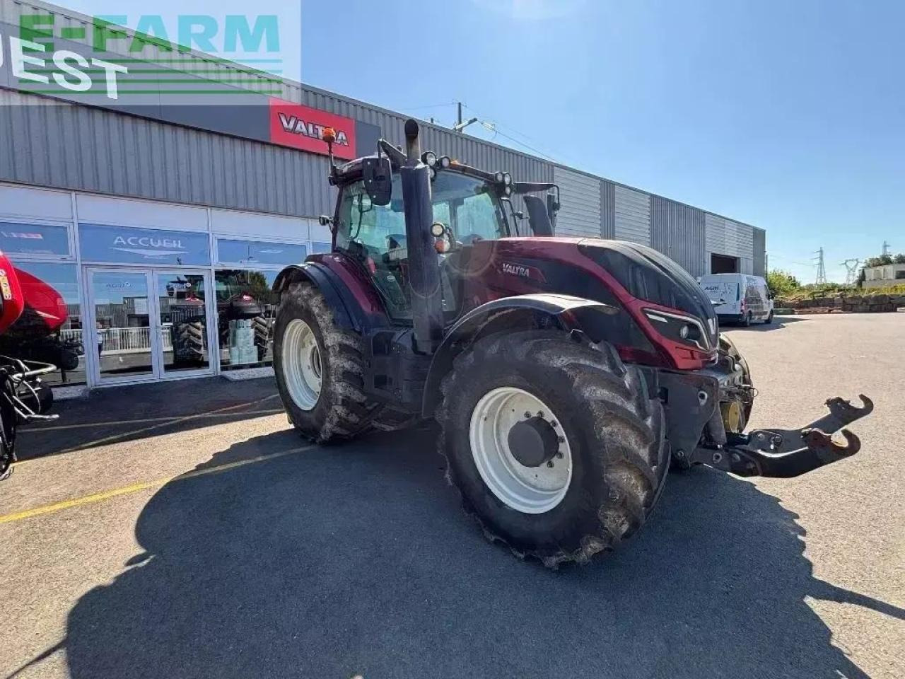 Valtra t 214d - Traktor: obrázok 3 Valtra t 214d - Traktor: obrázok 3