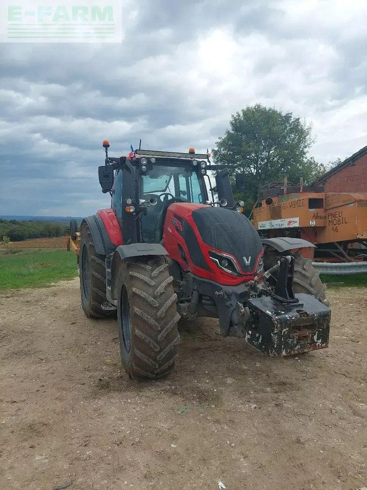 Valtra t 215 direct Direct - Traktor: obrázok 1 Valtra t 215 direct Direct - Traktor: obrázok 1