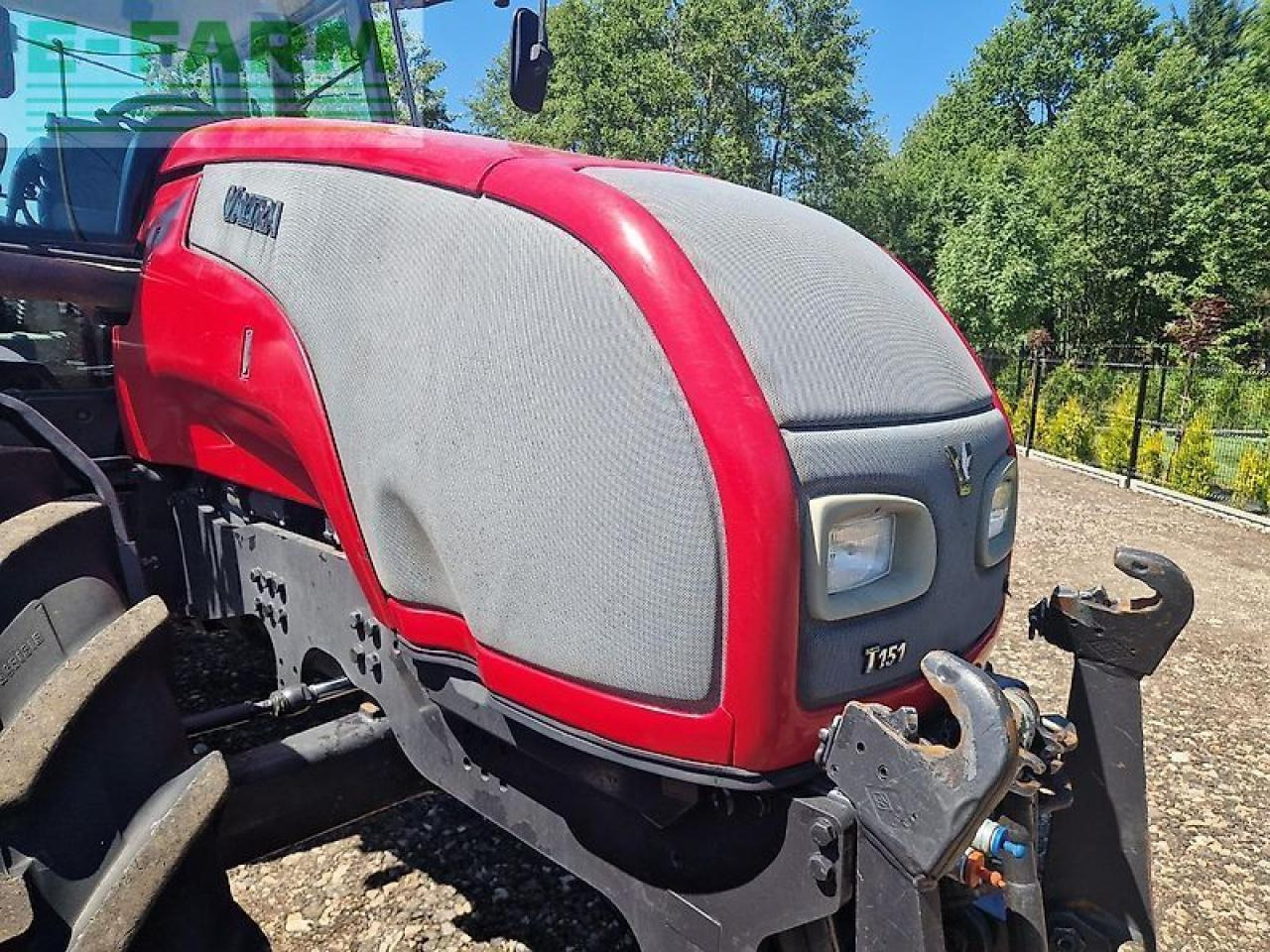Valtra t151 hitech - Traktor: obrázok 4 Valtra t151 hitech - Traktor: obrázok 4