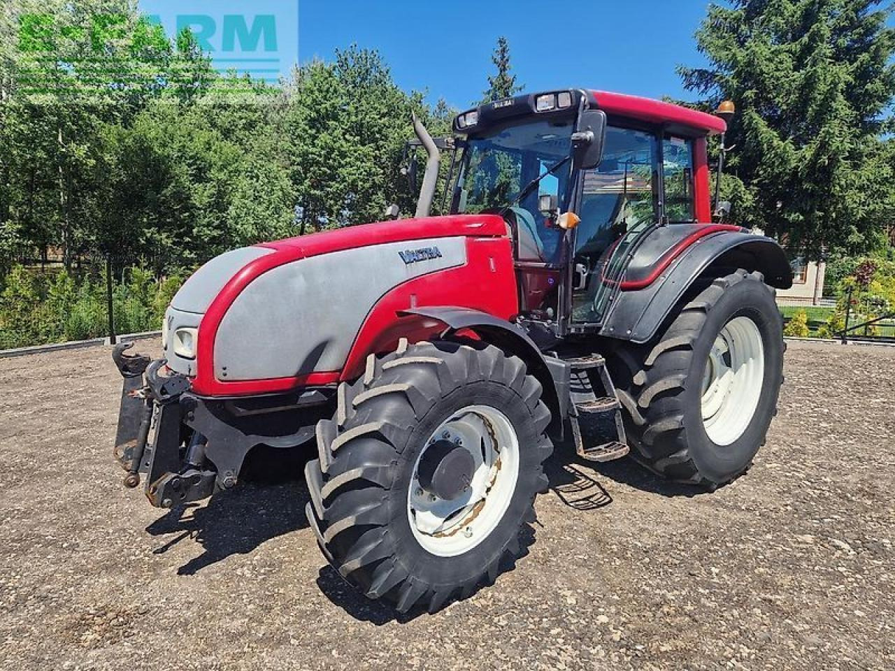 Valtra t151 hitech - Traktor: obrázok 1 Valtra t151 hitech - Traktor: obrázok 1