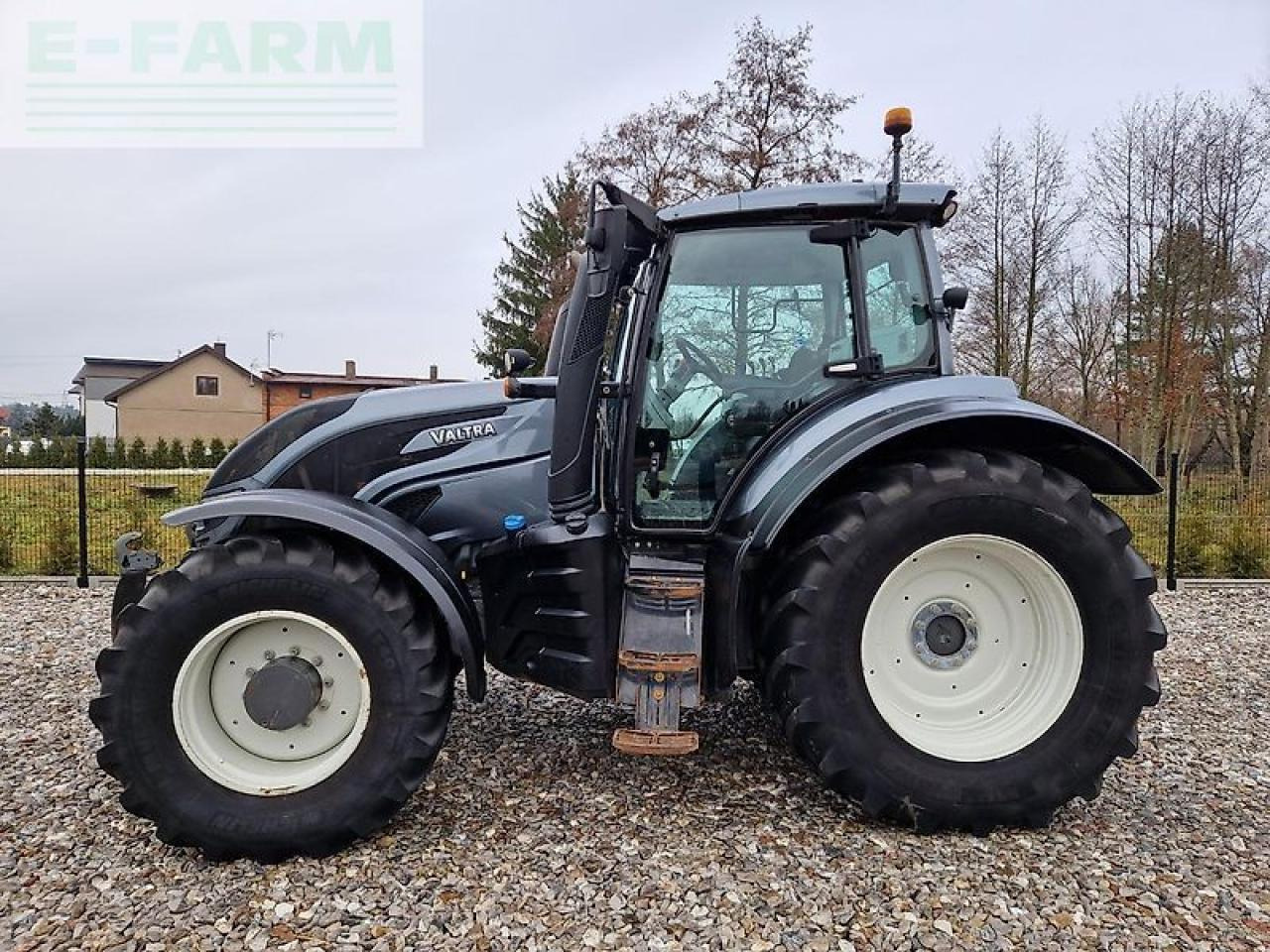 Valtra t154 active Active - Traktor: obrázok 3 Valtra t154 active Active - Traktor: obrázok 3