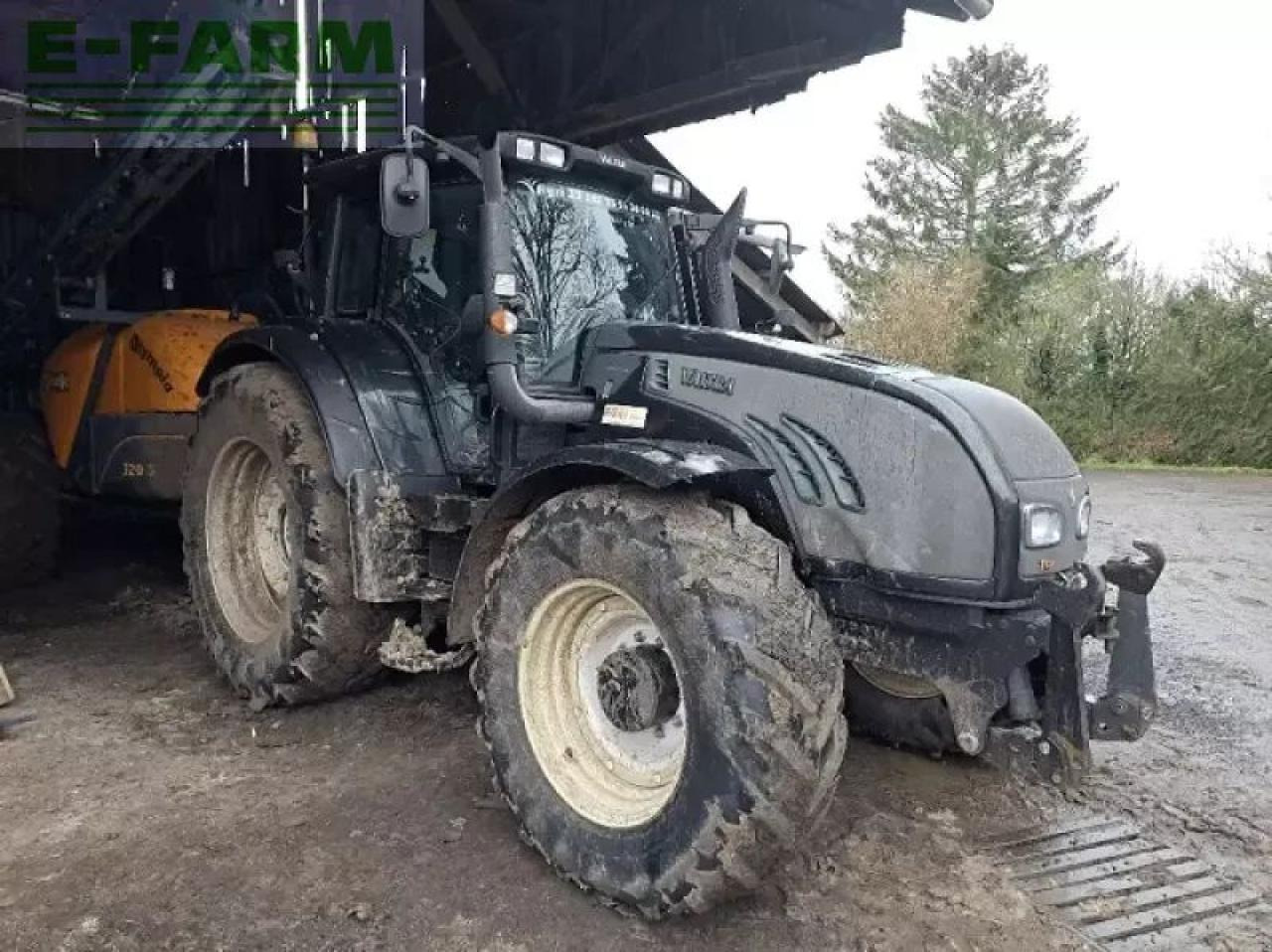 Valtra t172 - Traktor: obrázok 2 Valtra t172 - Traktor: obrázok 2