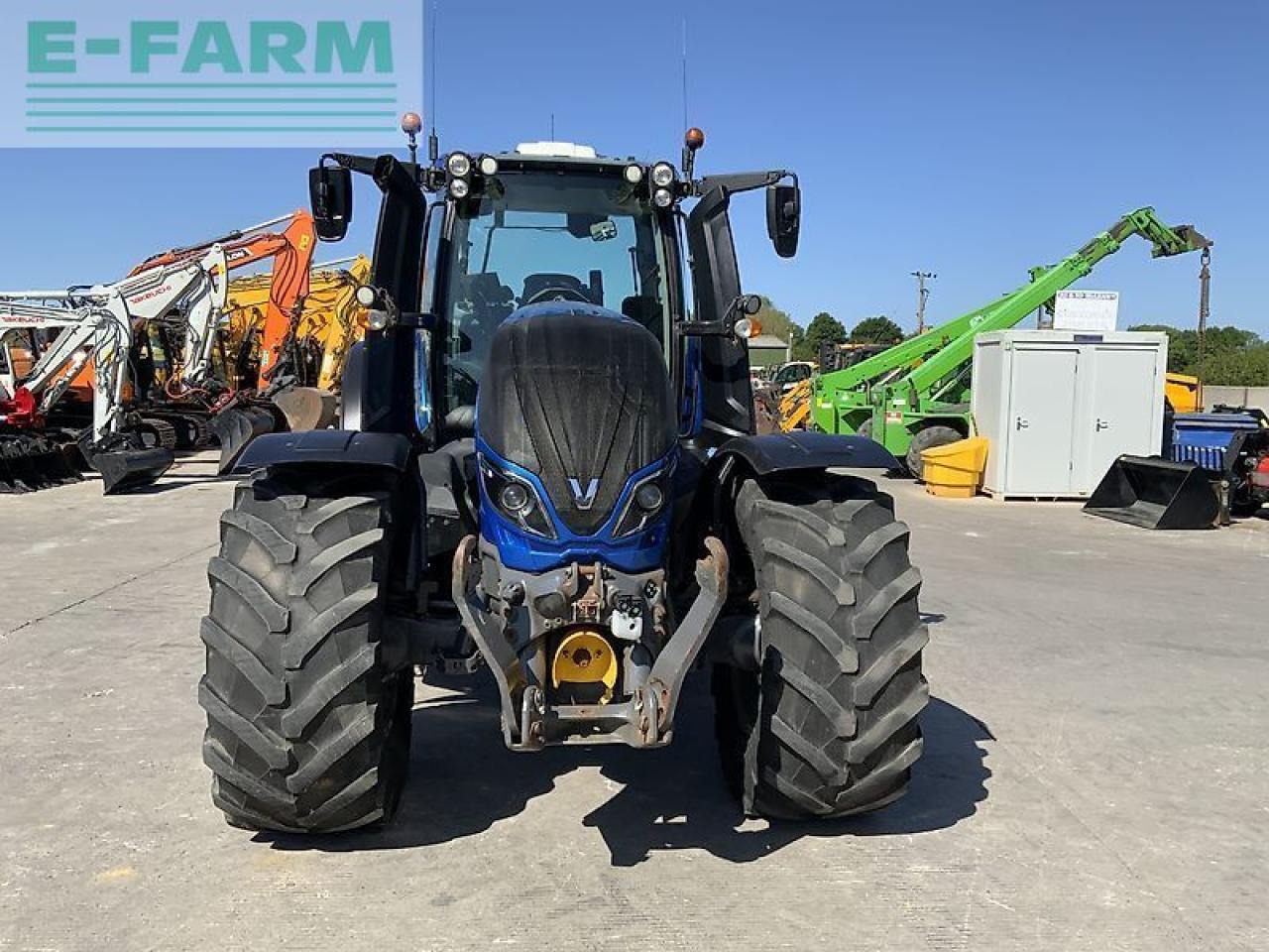 Valtra t234 direct twin track reverse drive tractor (st23213) Direct - Traktor: obrázok 3 Valtra t234 direct twin track reverse drive tractor (st23213) Direct - Traktor: obrázok 3