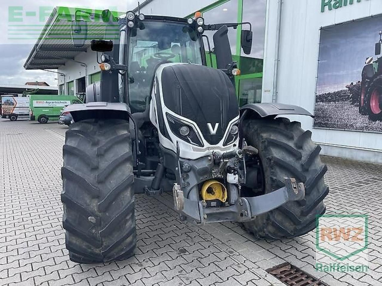 Valtra t234d - Traktor: obrázok 3 Valtra t234d - Traktor: obrázok 3