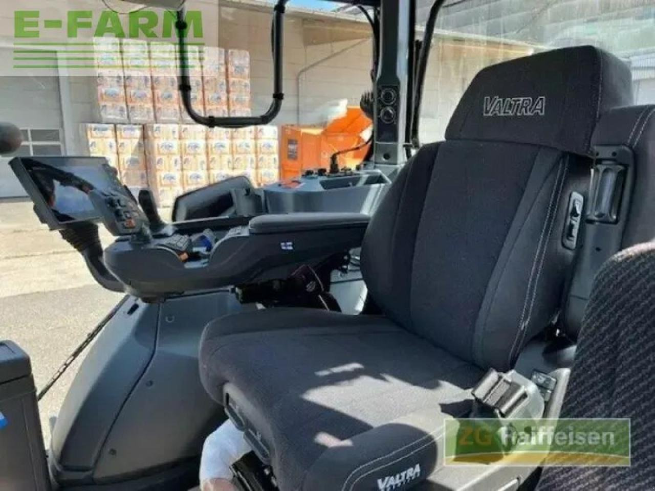 Valtra t235 direct Direct - Traktor: obrázok 5 Valtra t235 direct Direct - Traktor: obrázok 5