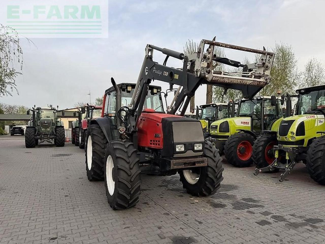 Valtra valmet 8350 + faucheux prestige 120 - Traktor: obrázok 3 Valtra valmet 8350 + faucheux prestige 120 - Traktor: obrázok 3