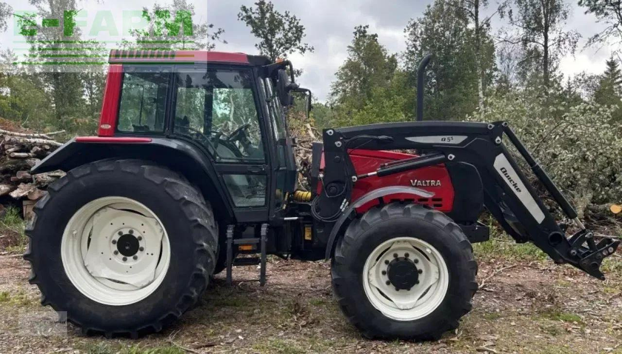 Valtra x 100 knicklenker mit quicke frontlader - Traktor: obrázok 1 Valtra x 100 knicklenker mit quicke frontlader - Traktor: obrázok 1
