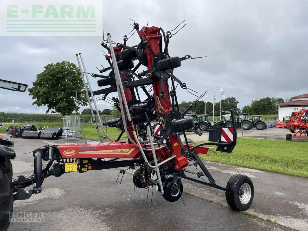 Vicon fanex 1124 - Obracač sena: obrázok 1 Vicon fanex 1124 - Obracač sena: obrázok 1