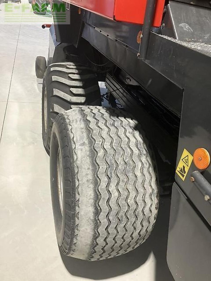 Vicon lb 8200 - Lis na hranaté balíky: obrázok 3 Vicon lb 8200 - Lis na hranaté balíky: obrázok 3