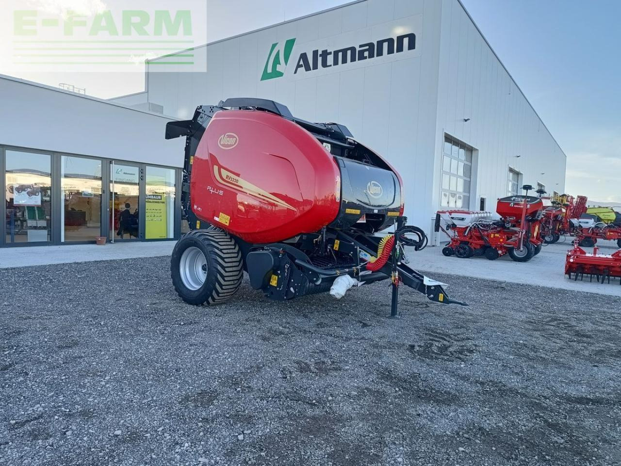 Vicon rv5220 plus sc-14 - Lis na hranaté balíky: obrázok 1 Vicon rv5220 plus sc-14 - Lis na hranaté balíky: obrázok 1