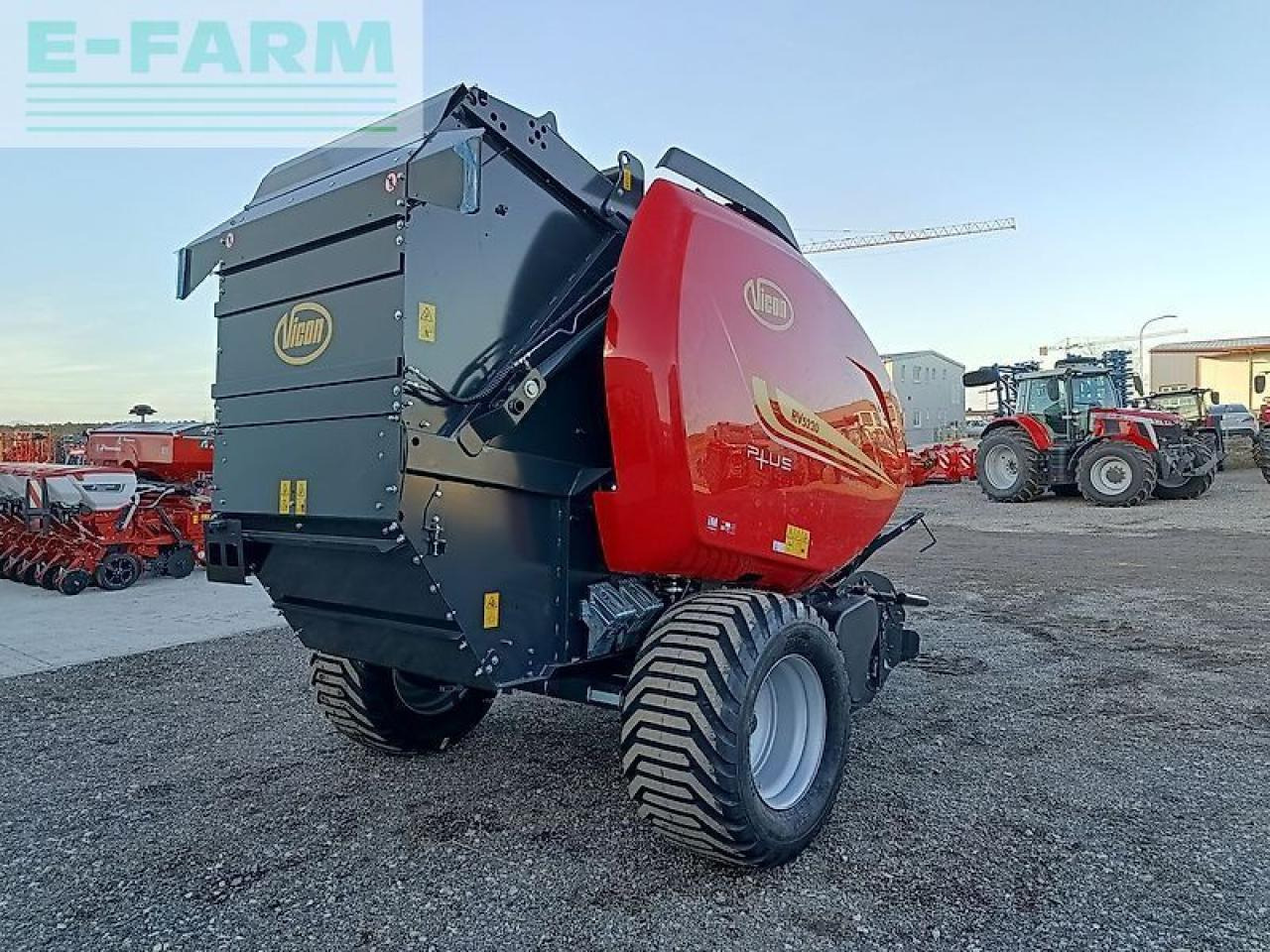 Vicon rv5220 plus sc-14 - Lis na hranaté balíky: obrázok 5 Vicon rv5220 plus sc-14 - Lis na hranaté balíky: obrázok 5