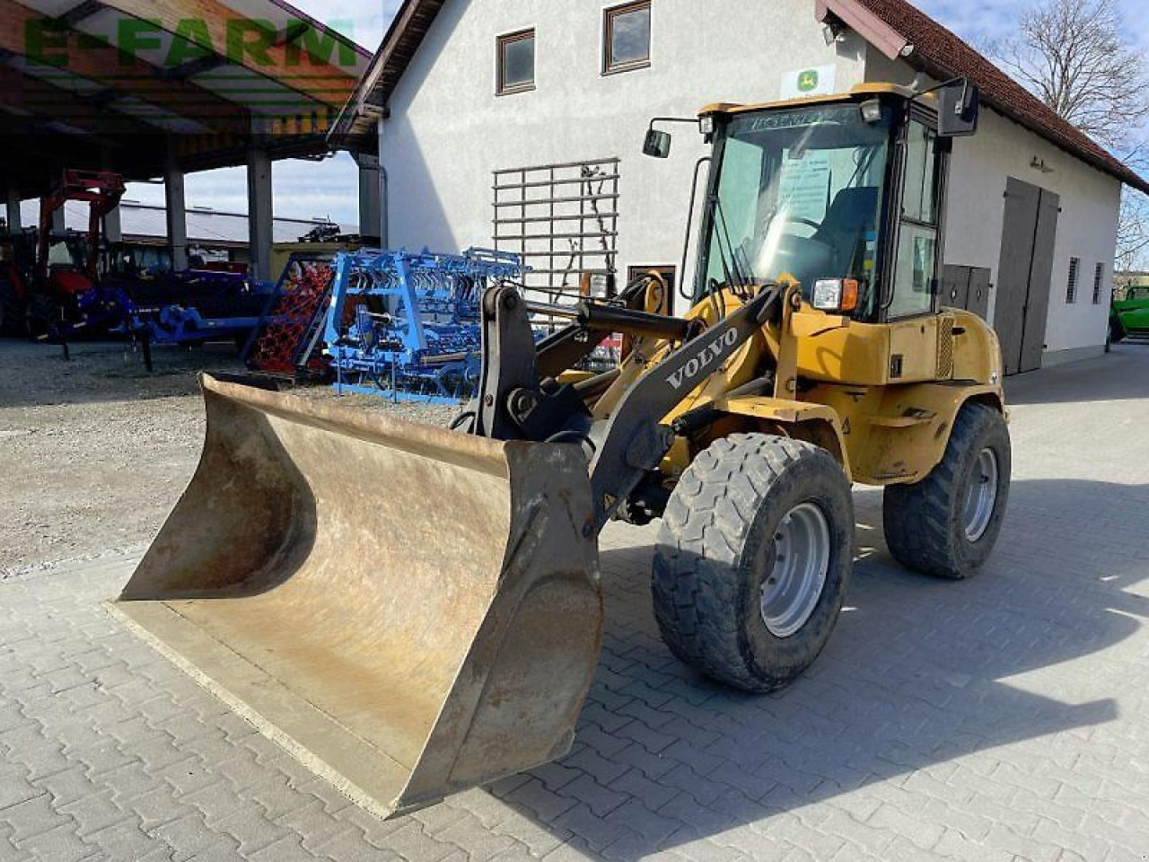 Volvo l 30b pro - Mini rýpadlo: obrázok 1 Volvo l 30b pro - Mini rýpadlo: obrázok 1