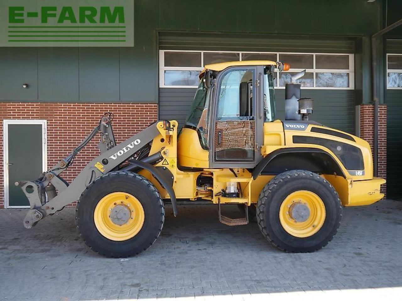 Volvo l45f - Mini rýpadlo: obrázok 4 Volvo l45f - Mini rýpadlo: obrázok 4