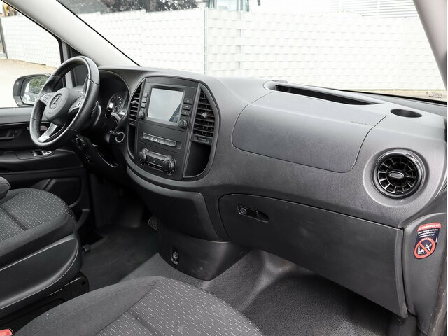 MERCEDES-BENZ Vito 114 TourerPro,lang,Automatik,8Sitze,Kamera - Iné stroje: obrázok 4 MERCEDES-BENZ Vito 114 TourerPro,lang,Automatik,8Sitze,Kamera - Iné stroje: obrázok 4