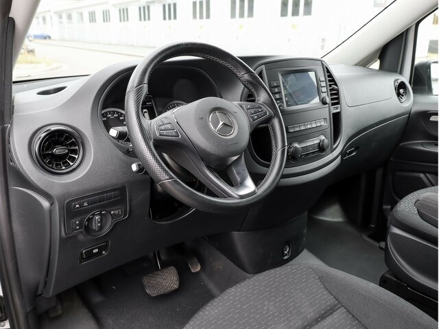MERCEDES-BENZ Vito 114 TourerPro,lang,Automatik,8Sitze,Kamera - Iné stroje: obrázok 5 MERCEDES-BENZ Vito 114 TourerPro,lang,Automatik,8Sitze,Kamera - Iné stroje: obrázok 5