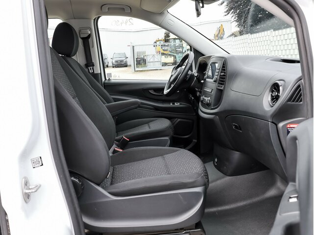 MERCEDES-BENZ Vito 114 TourerPro,lang,Automatik,8Sitze,Kamera - Iné stroje: obrázok 3 MERCEDES-BENZ Vito 114 TourerPro,lang,Automatik,8Sitze,Kamera - Iné stroje: obrázok 3