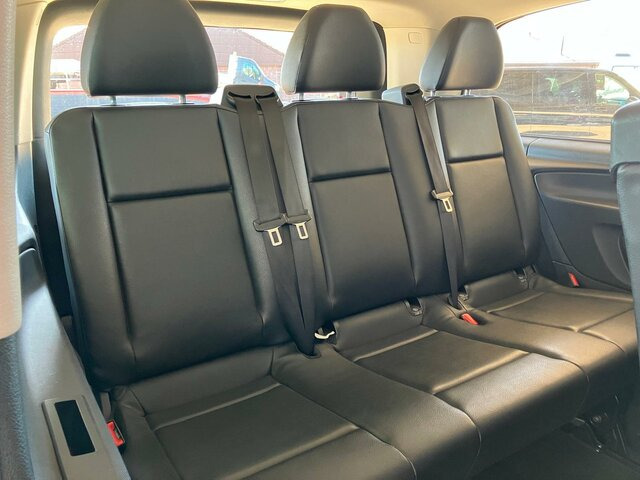 MERCEDES-BENZ Vito 116 TourerPro,lang,Allrad,8Sitzer,Automatik - Iné stroje: obrázok 2 MERCEDES-BENZ Vito 116 TourerPro,lang,Allrad,8Sitzer,Automatik - Iné stroje: obrázok 2