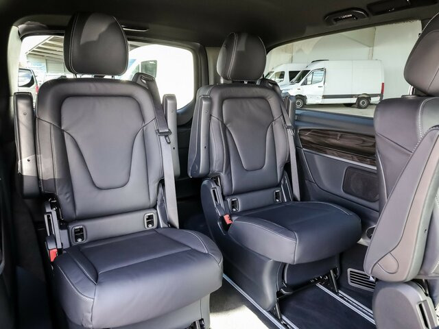 MERCEDES-BENZ EQV 300 Avantgarde,Extralang,6Sitzer,2xKlima,LED... - Mikrobus, Elektrická dodávka: obrázok 4 MERCEDES-BENZ EQV 300 Avantgarde,Extralang,6Sitzer,2xKlima,LED... - Mikrobus, Elektrická dodávka: obrázok 4