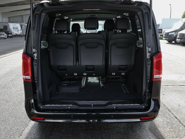 MERCEDES-BENZ EQV 300 Avantgarde Line,lang,7Sitze,2xKlima,LED... - Minibus, Elektrobus: obrázok 2 MERCEDES-BENZ EQV 300 Avantgarde Line,lang,7Sitze,2xKlima,LED... - Minibus, Elektrobus: obrázok 2