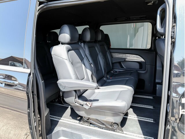 MERCEDES-BENZ EQV 300 Extralang,Avantgarde,8Sitze,2elektr.Tür - Minibus, Elektrobus: obrázok 4 MERCEDES-BENZ EQV 300 Extralang,Avantgarde,8Sitze,2elektr.Tür - Minibus, Elektrobus: obrázok 4