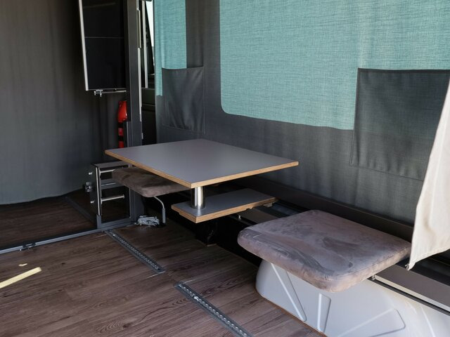 MERCEDES-BENZ Sprinter 314 CDI CamperAusbau,Motorradhalterung... - Furgon: obrázok 3 MERCEDES-BENZ Sprinter 314 CDI CamperAusbau,Motorradhalterung... - Furgon: obrázok 3