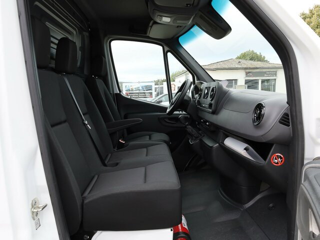 MERCEDES-BENZ Sprinter 314 CDI KA Allrad,Flachdach,MBUX - Furgon: obrázok 3 MERCEDES-BENZ Sprinter 314 CDI KA Allrad,Flachdach,MBUX - Furgon: obrázok 3